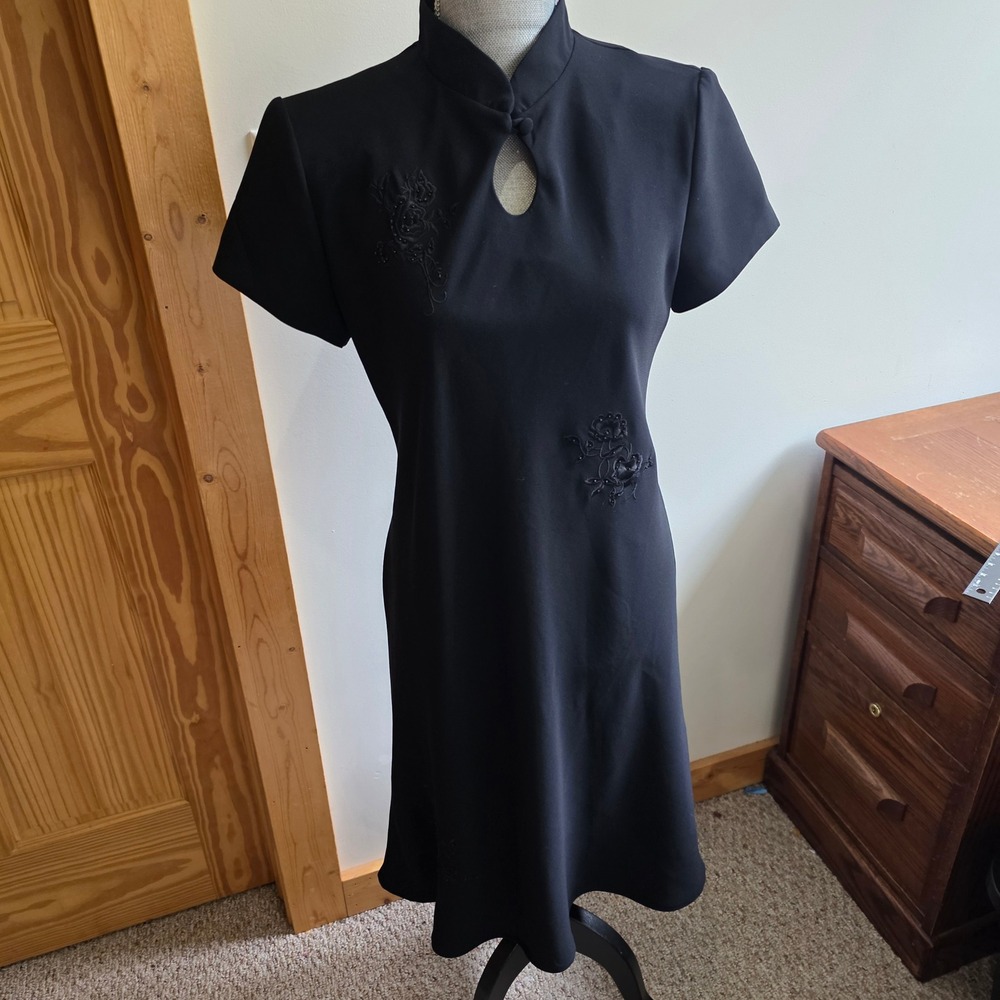 Scarlett Black Mandarin Collar Dress Y2K Goth Minimalist Vamp Midi Beaded 10